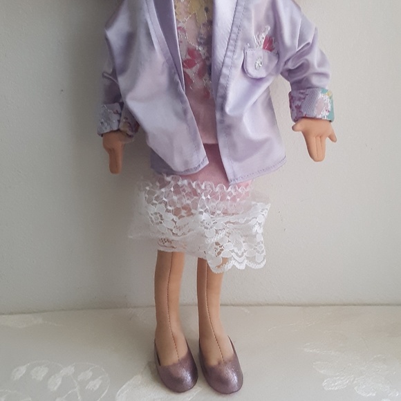 Vintage 1986 Hot Looks Doll - Picture 10 of 12